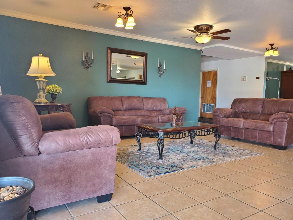 Candlelight Inn & Suites Hwy 69 Near Mcalester Eksteriør billede