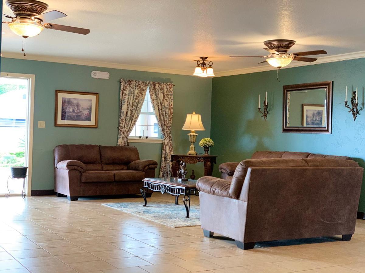 Candlelight Inn & Suites Hwy 69 Near Mcalester Eksteriør billede
