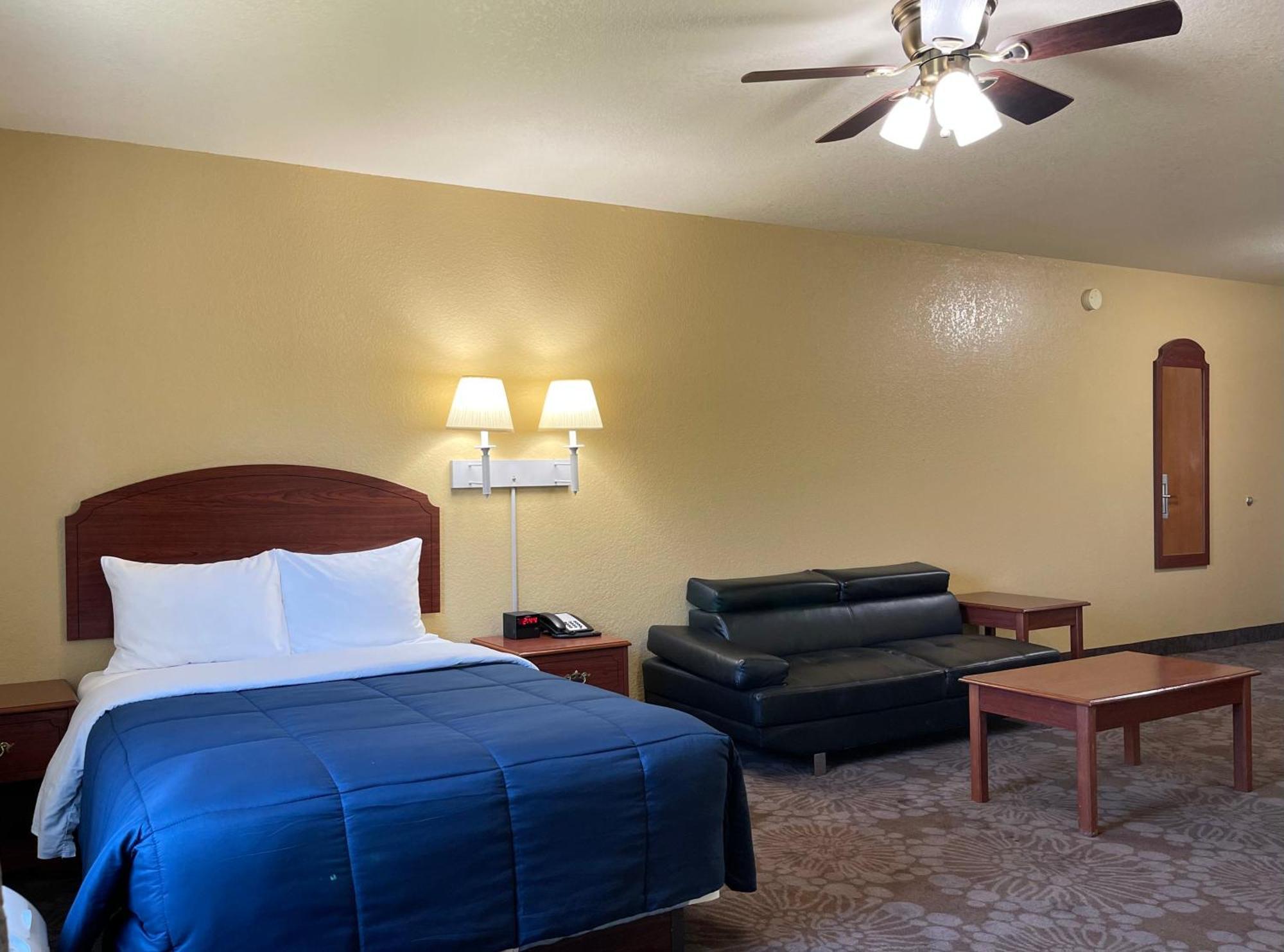 Candlelight Inn & Suites Hwy 69 Near Mcalester Eksteriør billede